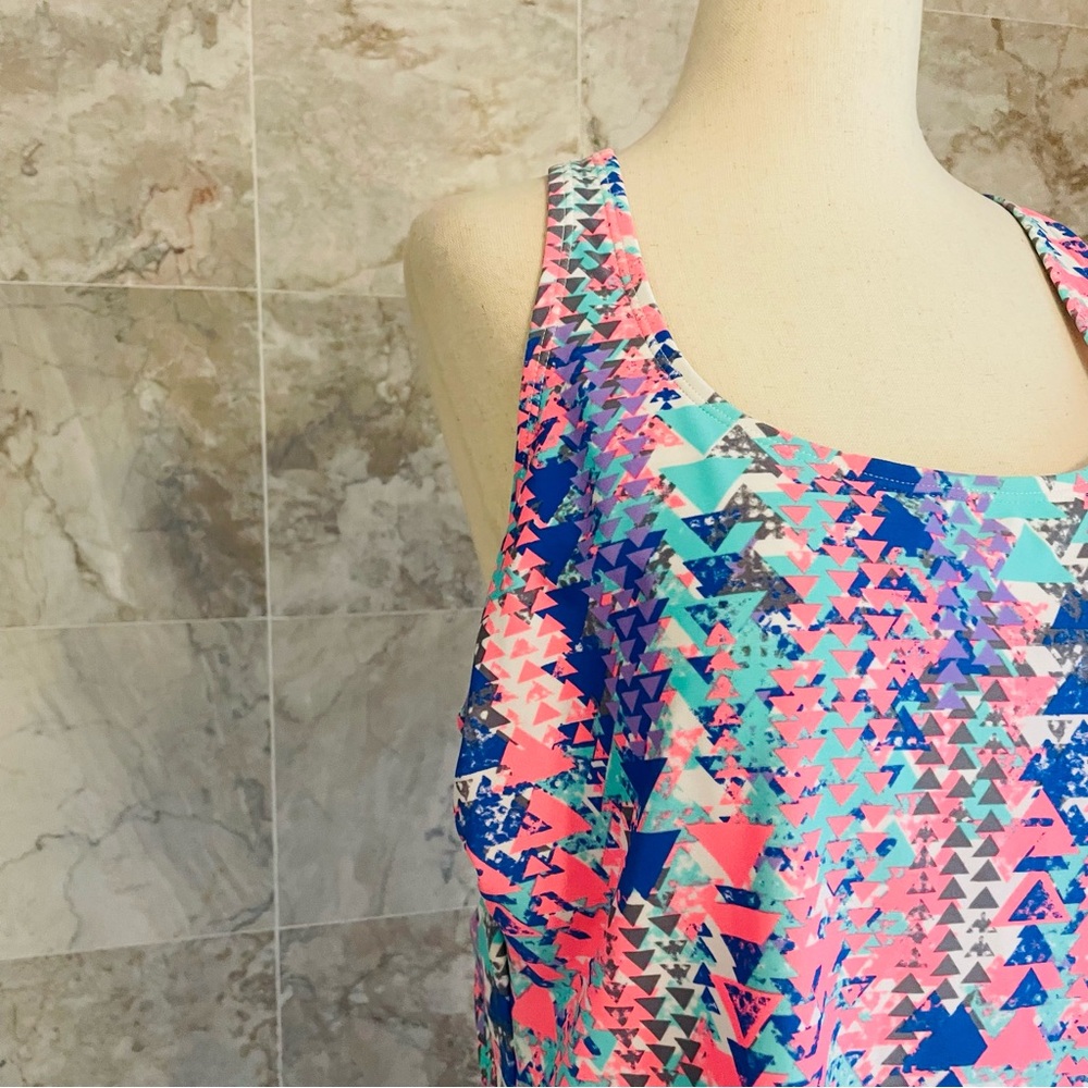 Splashletics Geometric Racerback Swim Tankini Top - Picture 4 of 8